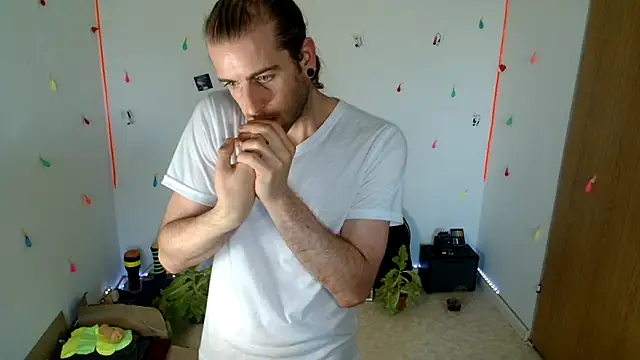 hei_69 Chat XXX live