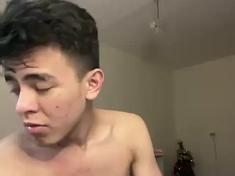 ToddWarren's Live XXX Chat