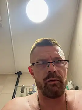 Sascha543211 Live XXX-chat