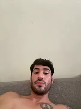 XXX chat uživo modela Antonello1223
