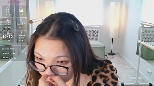 AlishaCloud – Naživo XXX chat