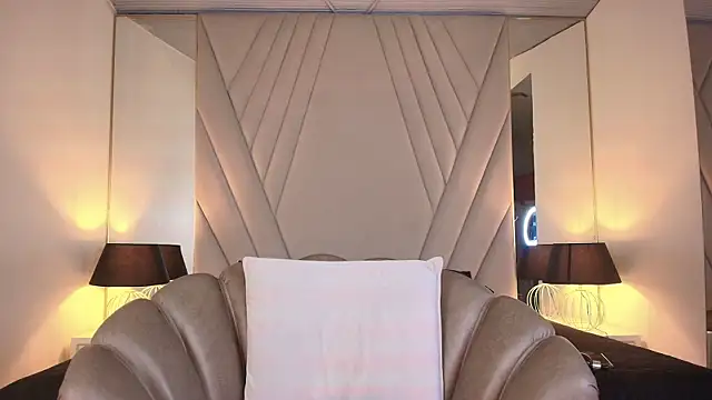 Živý XXX chat TokioMilf
