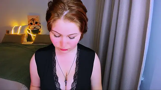 MiaLacrice Live XXX Chat