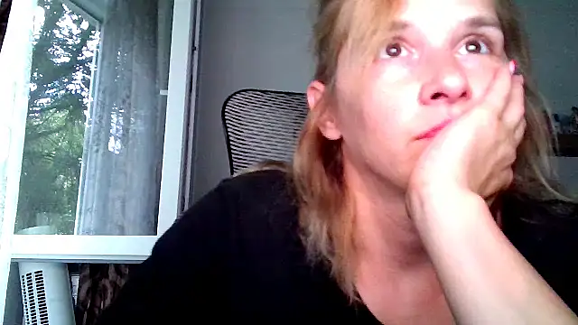 Živý XXX chat SmokerLety