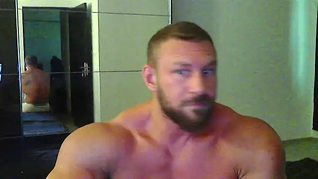 muscularkevin's Live XXX Chat