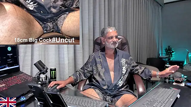 OnlineBossUK 现场XXX聊天