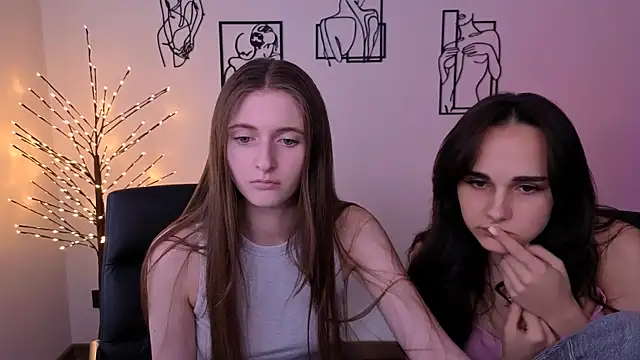 Chat XXX en directo de nekky_mouse