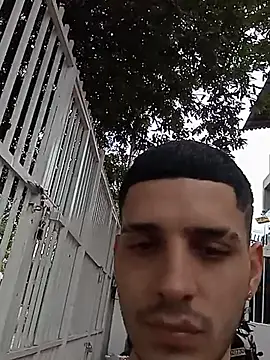Chat XXX ao vivo de boy_max_latin