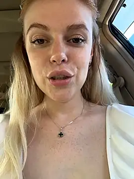 HarrietDart's Live XXX Chat