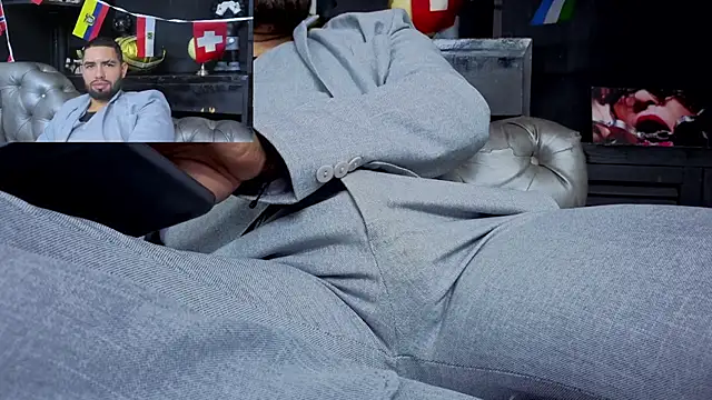צ'אט XXX בשידור חי של matteosantos