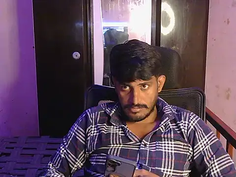 XXX chat uživo modela HotXKrish