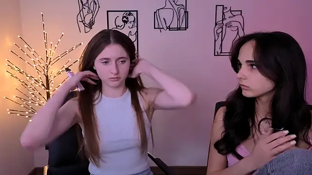 nekky_mouse Adlı Modelin Canlı XXX Sohbeti