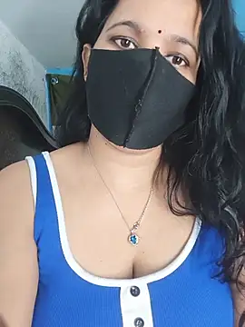 Chat +18 de PREETI-BHABI98 ao vivo