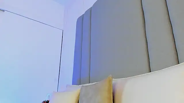 CannelaSmith Live XXX-chat