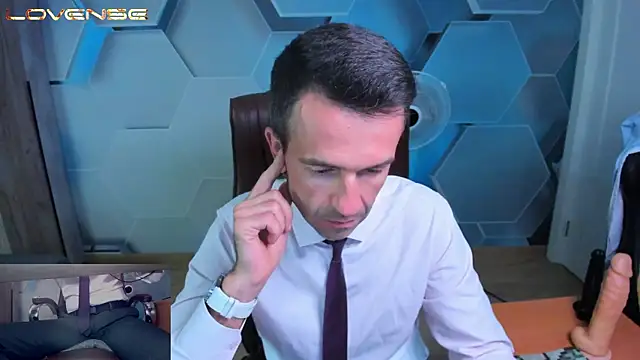 Chat XXX ao vivo de SteveTiger