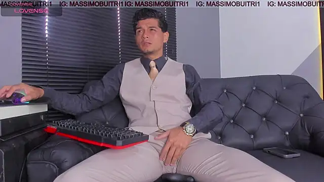 Онлайн чат XXX massimo_g