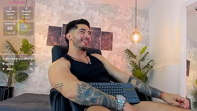 צ'אט XXX בשידור חי של Nate_franco