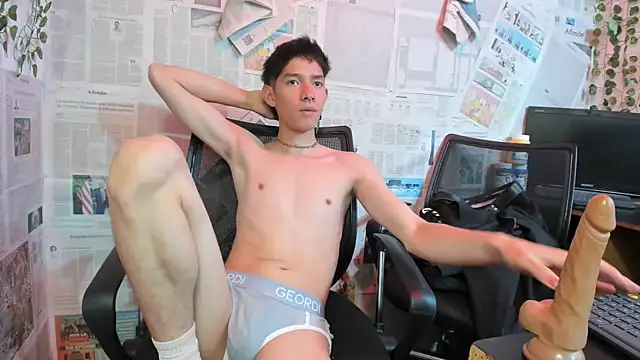 heyy_noah11 라이브 XXX 채팅