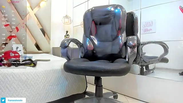 HarolddXL Show in webcam