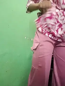 Aafreen_36's Live XXX Chat
