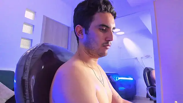 NOAH_SIN_ live XXX chat