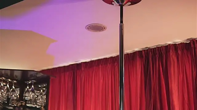 LuxenNoir Chat XXX live