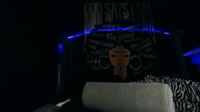 Chat XXX en directo de msyvette1970@xh