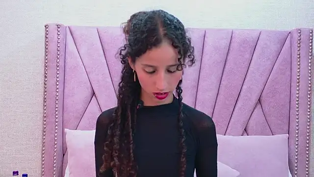 EimySanchez XXX чат на живо