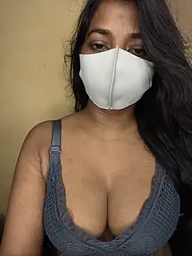 raniji-133's Live XXX Chat