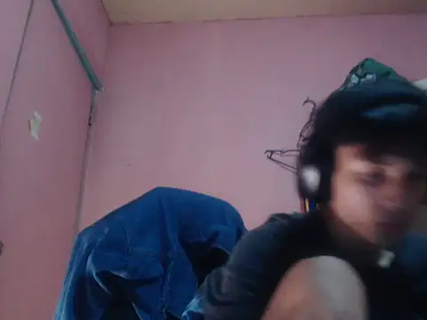 צ'אט XXX בשידור חי של Kyoshi_19