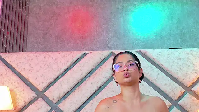 KasiaHall Live XXX Chat