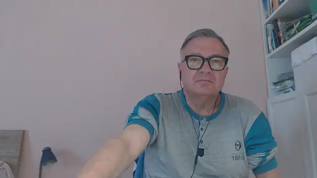 YOU6me Live XXX-Chat