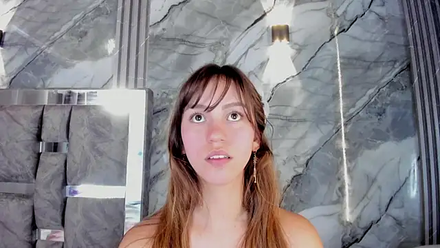 دردشة Manson_and_Zoe الجنسية المباشرة