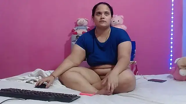 brunnette_hot XXX чат на живо