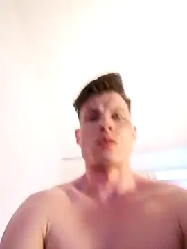 cleanBandzio XXX чат на живо
