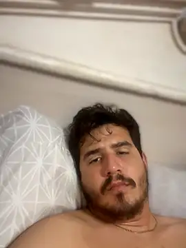 leo_0222's Live XXX Chat