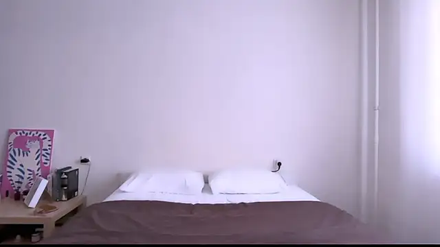 Milky___Way Adlı Modelin Canlı XXX Sohbeti