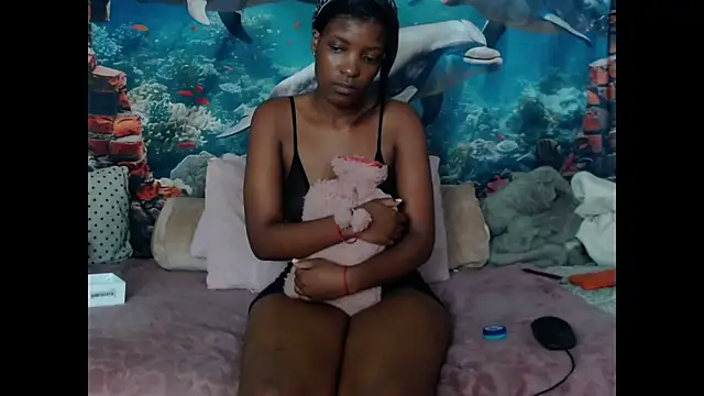 AfricanBarbiee69 Adlı Modelin Canlı XXX Sohbeti