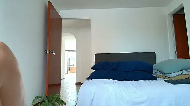 Czat XXX na żywo – ALEJANDRO_BIGCOCK