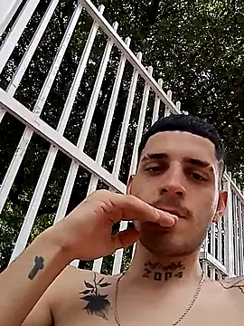 boy_max_latin Adlı Modelin Canlı XXX Sohbeti