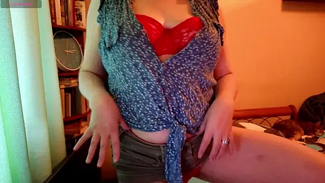 Chatroom XXX en direct de Roxy_doll