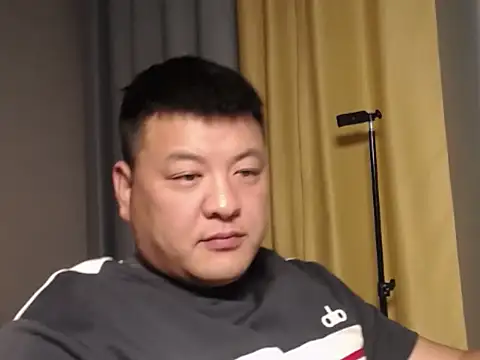 zhang1118のライブXXXチャット