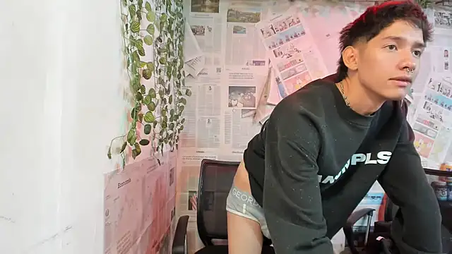 heyy_noah11 Live XXX-Chat