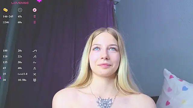Chat +18 de DeniseMekus ao vivo