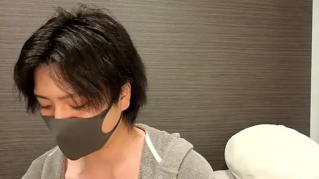 Show modela CHROME-kun925 na web-kameri