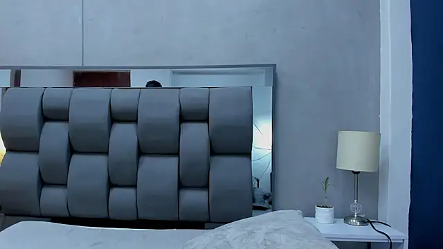 Charlie___Musk Webcam show