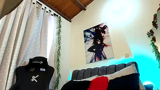 צ'אט XXX בשידור חי של LUCYMILF_SEXY