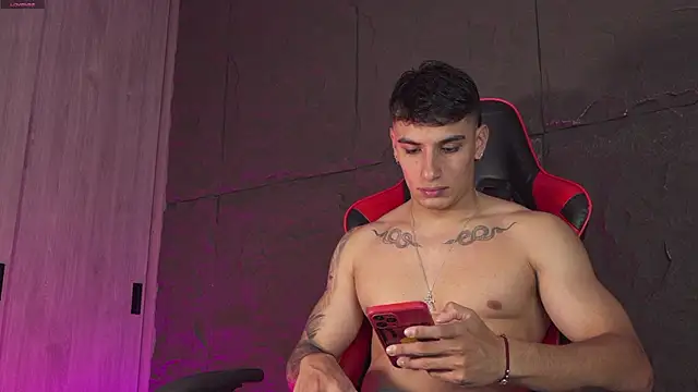 Chat XXX Live joseph_boy