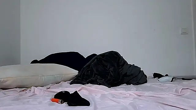 XXX chat uživo modela yanick931