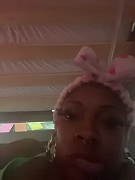 Chat +18 de Cocochanel4567 ao vivo